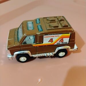 1976 Tootsie Toy Off Road Gremlin Van